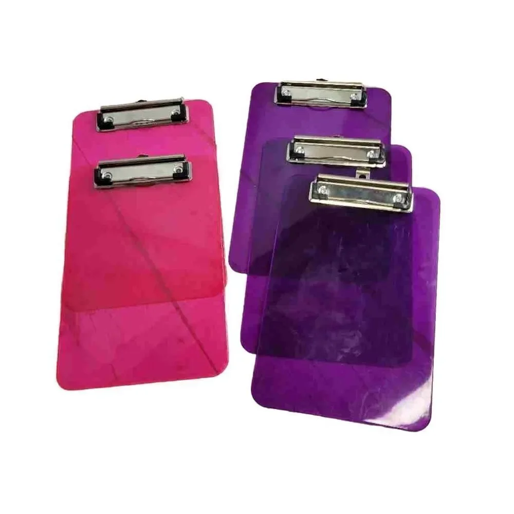 5 mini clipboards